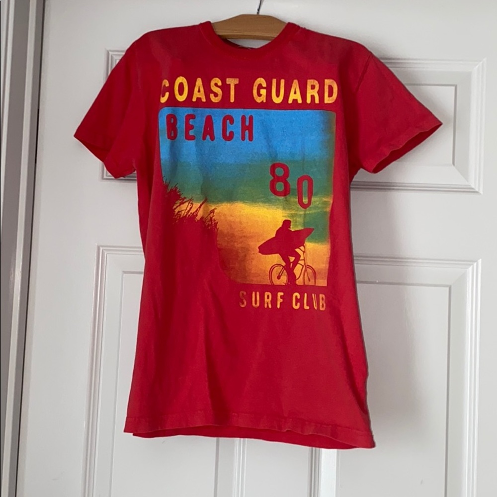 Cuffy’s of the Cape Men’s small T-shirt